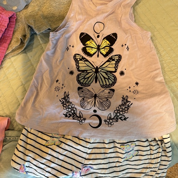 Summer Outfit Bundle - Picture 2 of 5